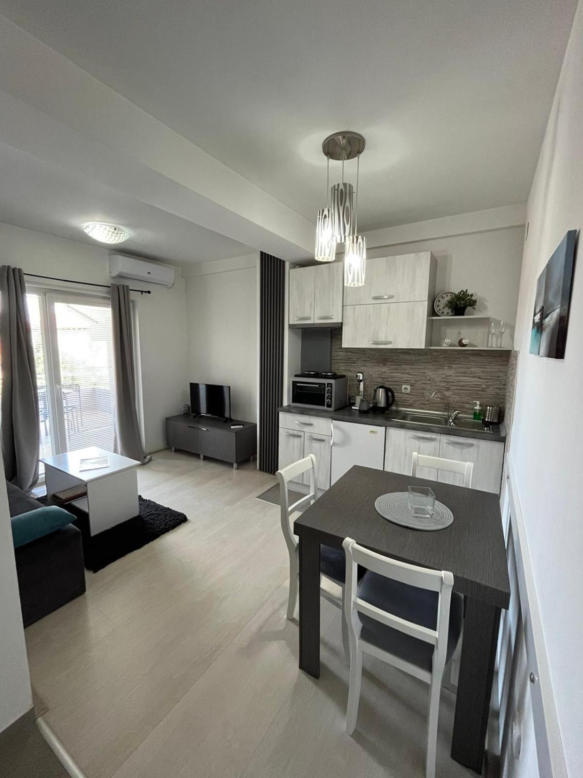 Apartments Ivi Gewgelija Zewnętrze zdjęcie